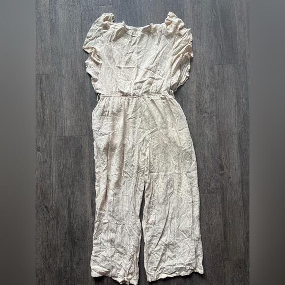 Listicle Ruffled Cream Jumpsuit - Picture 7 of 7